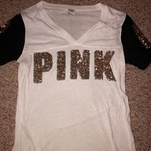 VS Pink V-Neck Tee